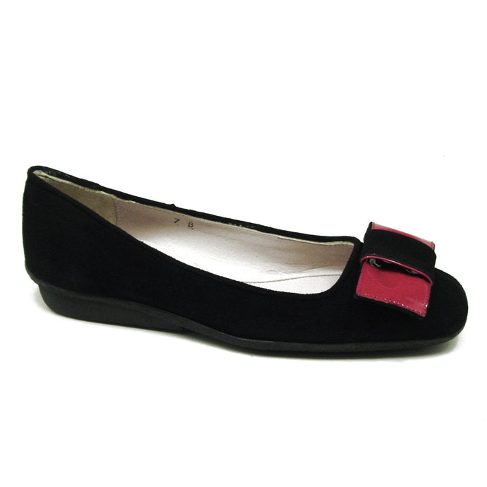 Don't Miss This! Take 15% Off Sale Shoes...