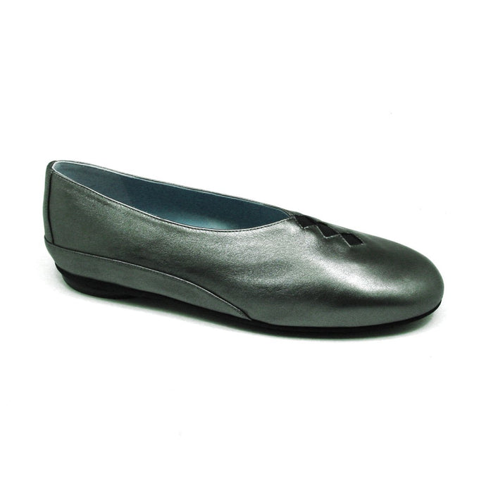 Treat your feet to the 'Grace' ballet...
