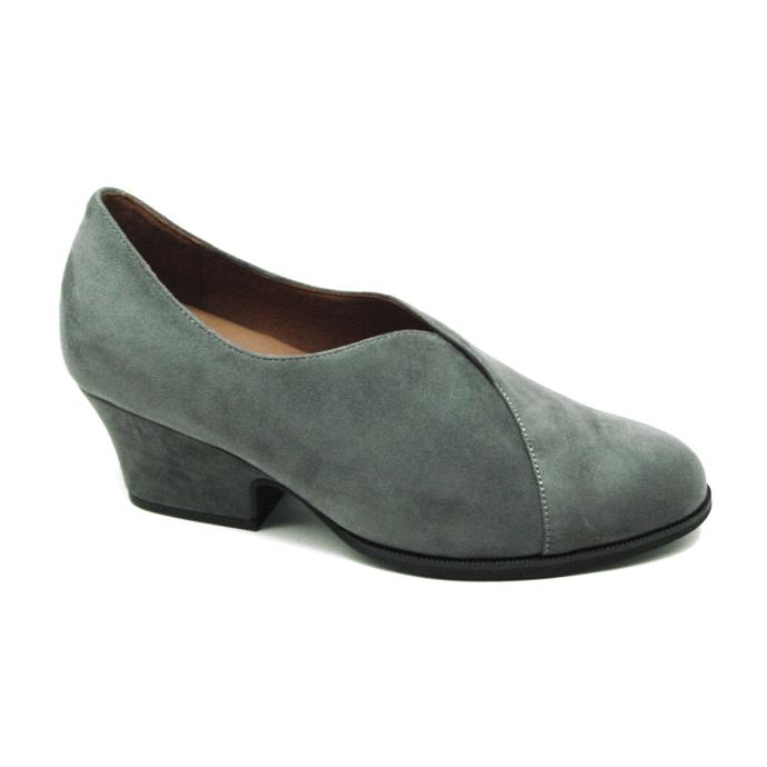 New Arrivals from Arche, Paul Green & More