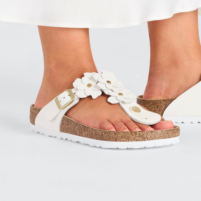 Gizeh Flowers - White – E.G.Geller