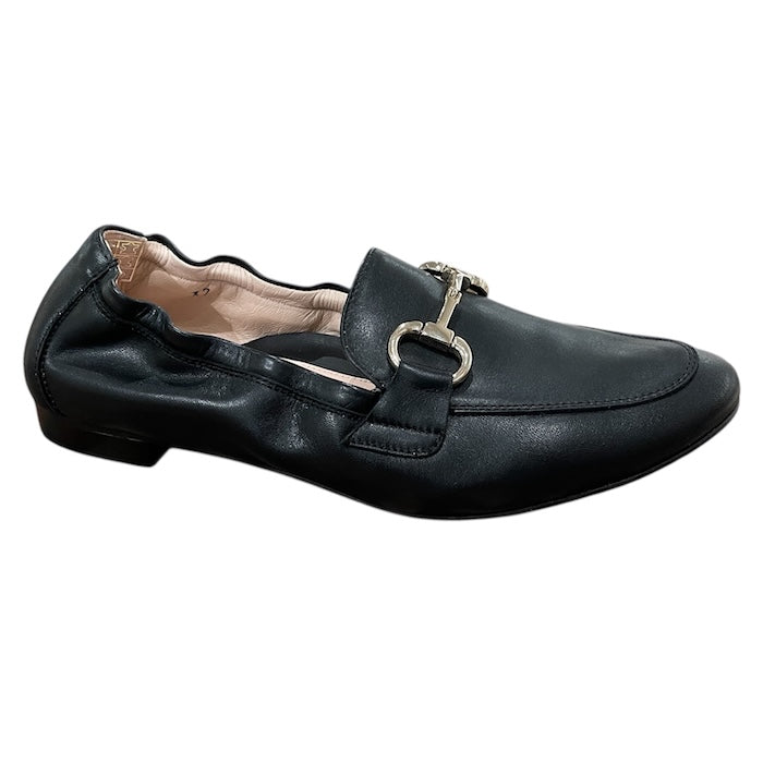 L255024 - Black