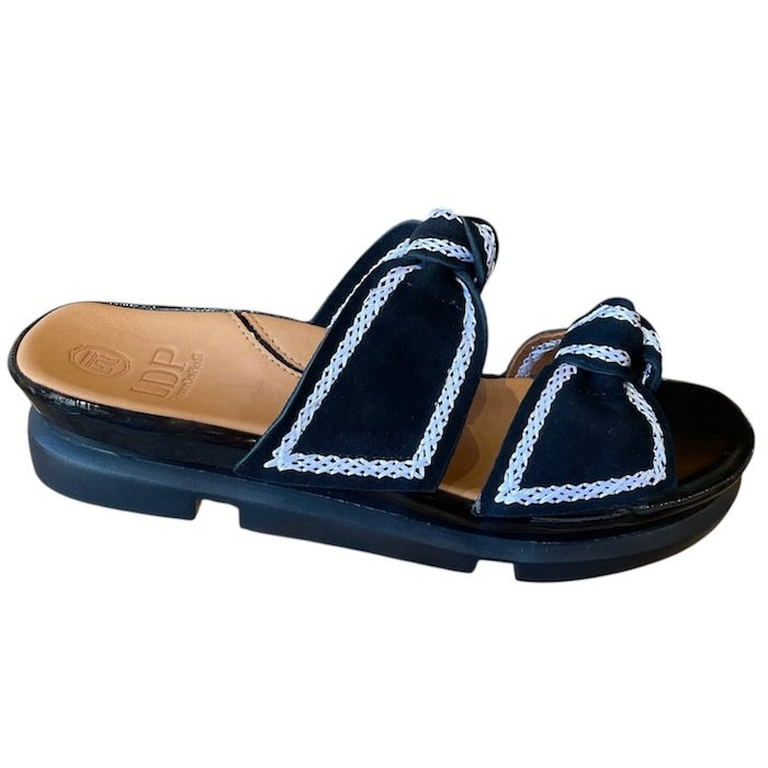 Violeta - Black/White