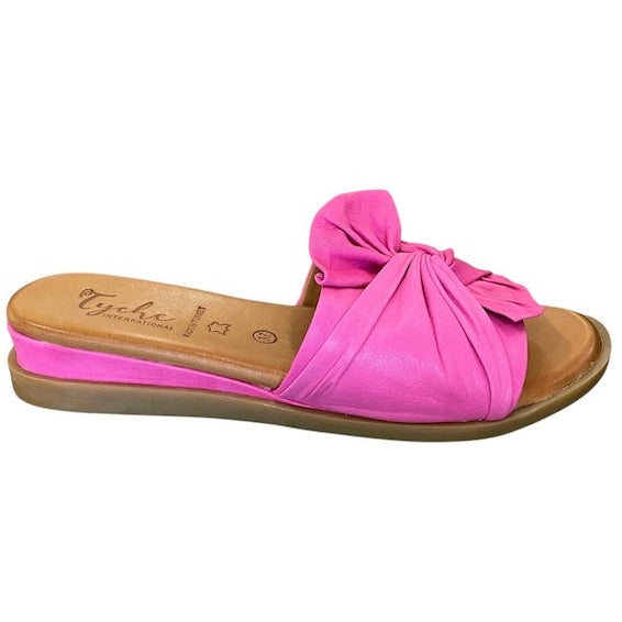 Sassy - Fuchsia