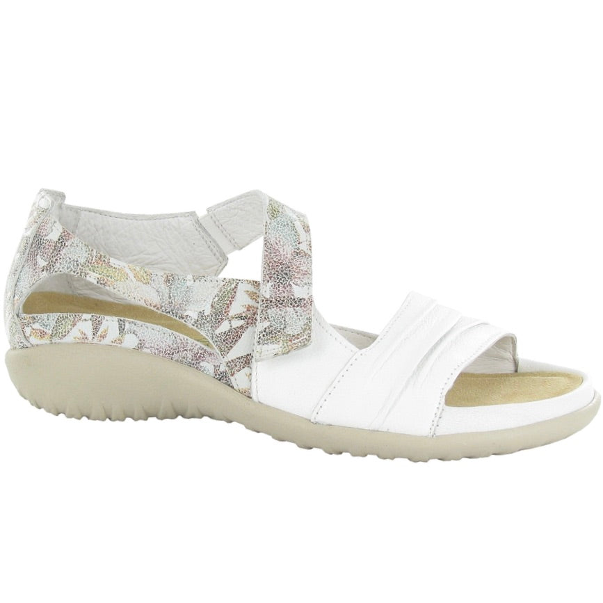 Papaki - White – E.G.Geller