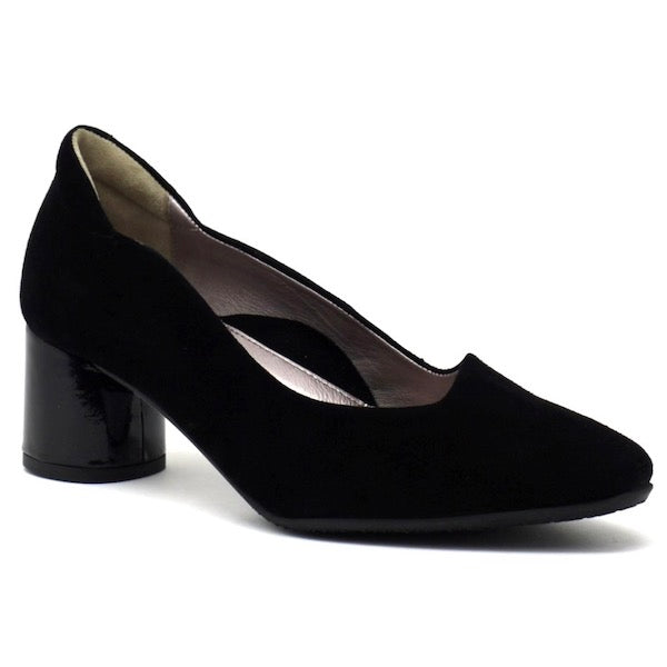 Evelyn - Black Suede