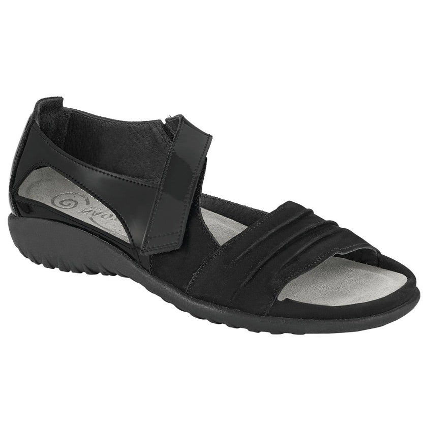Papaki - Black Patent – E.G.Geller