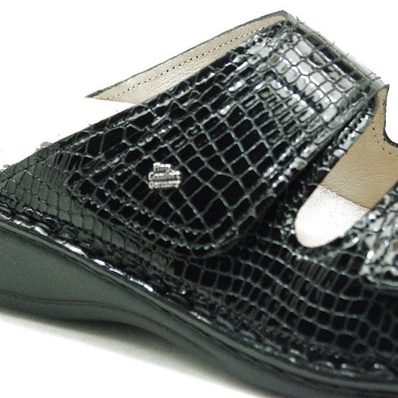FC2519-Black Snake FC2519BLKSN - BLACK SNAKE – E.G.Geller