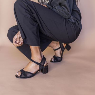 Mahiya - Black Suede – E.G.Geller