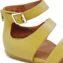 Doroteia Yellow