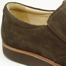 Frequent Traveler Dark Brown
