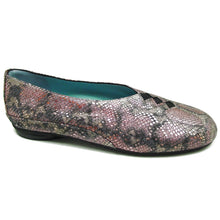 Grace Pink Snake
