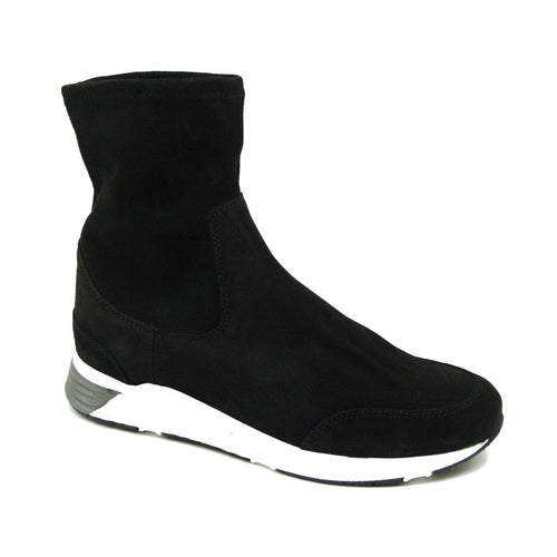 KA 18872 Black