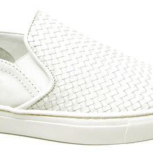Sneak Name Elba White